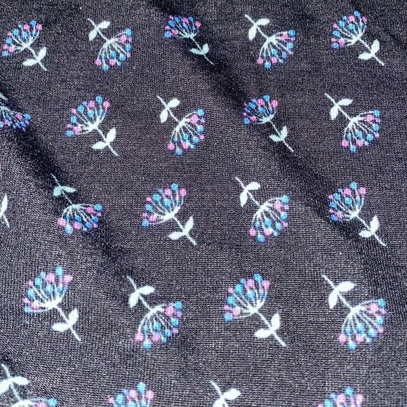 Lularoe Irma shirt - Picture 6 of 8